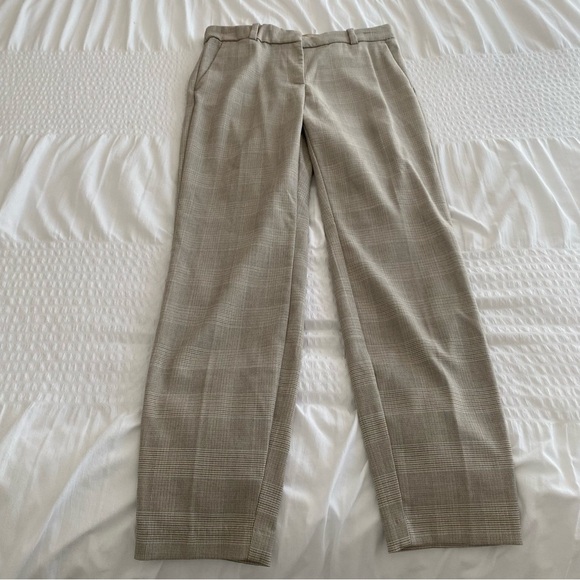 H&M women’s taper ankle length beige slacks size 6 - Picture 4 of 16
